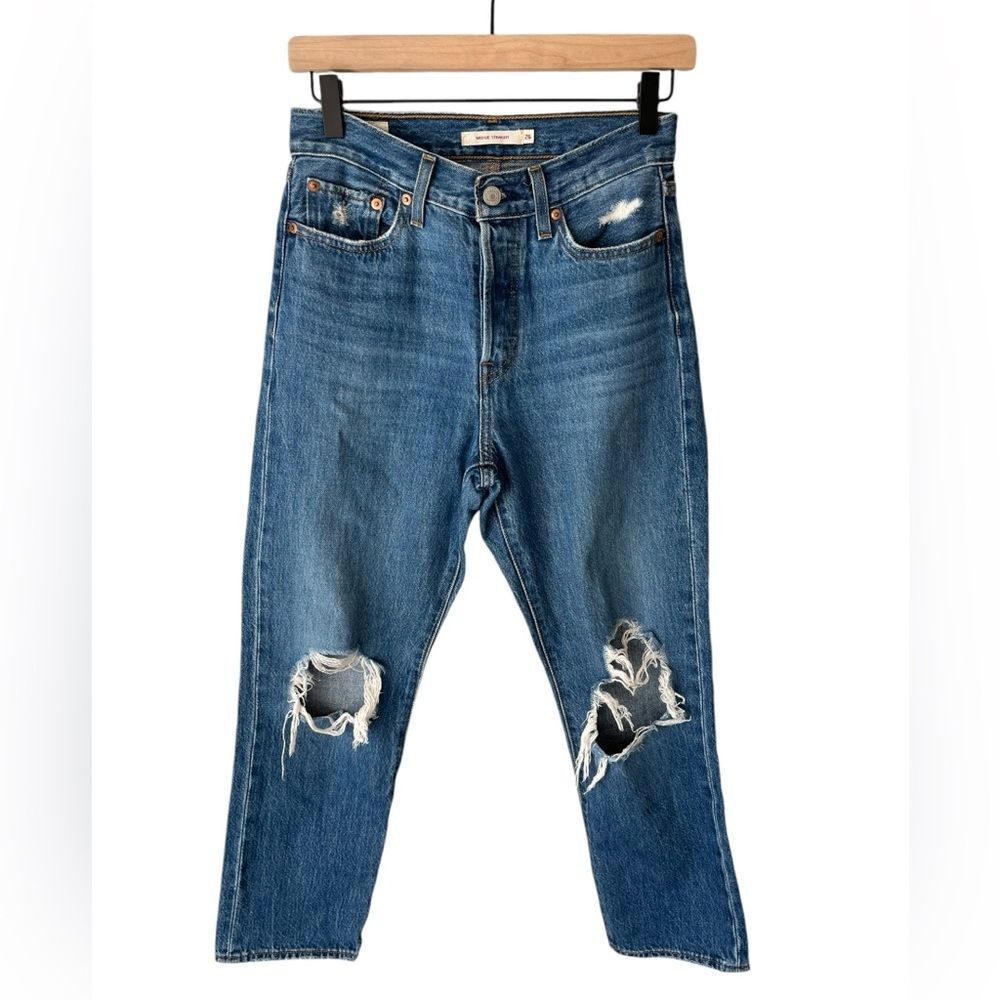 Levi’s Wedgie Straight Distressed Button Fly Denim Jeans Size 26
